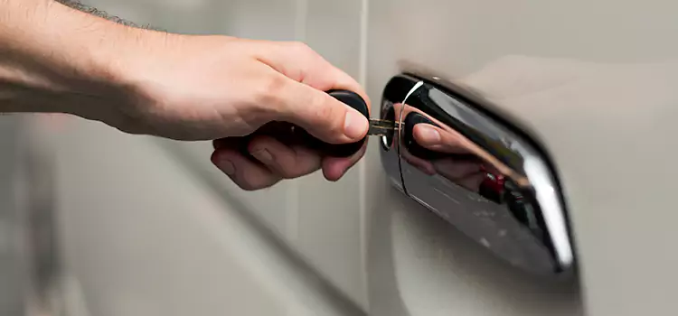 Why Choose Our Auto Locksmith Team in Altoona, PA?